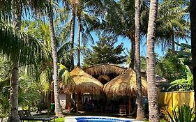 Gili Land