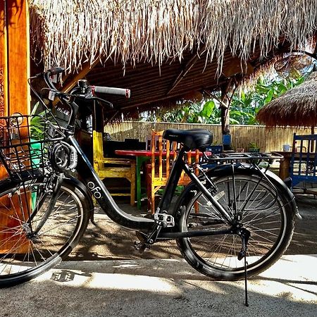 Hotel Gili Land Gili Air Esterno foto