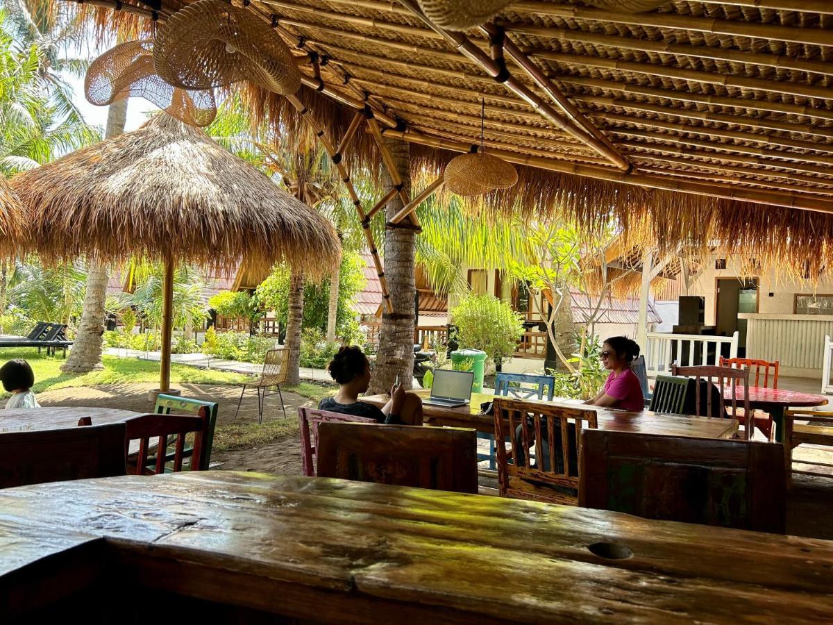 Hotel Gili Land Gili Air Esterno foto