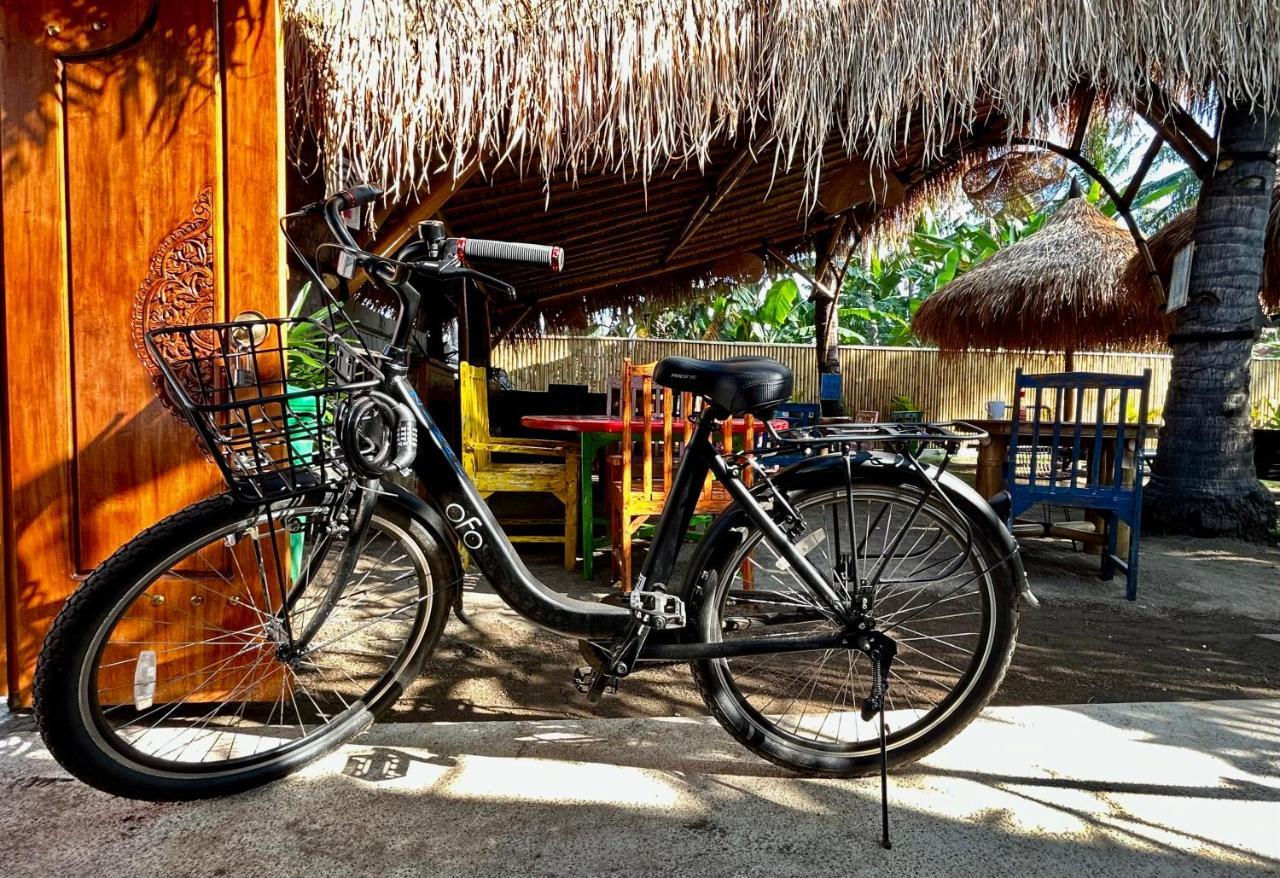 Hotel Gili Land Gili Air Esterno foto